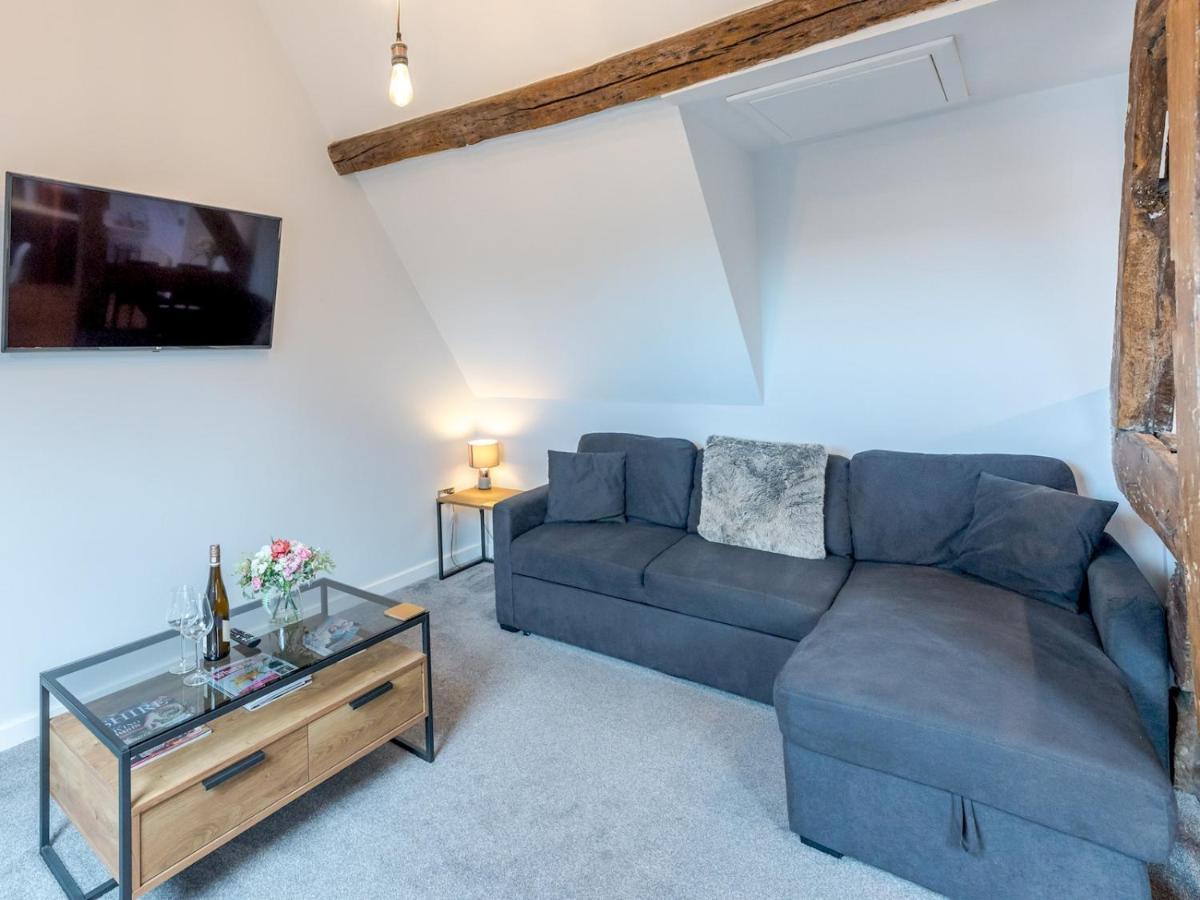 Pass The Keys 5C Charming Town Centre Apartment With Roof Top Views Shrewsbury Dış mekan fotoğraf